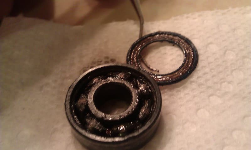 How To Clean Skateboard Bearings Have A Try