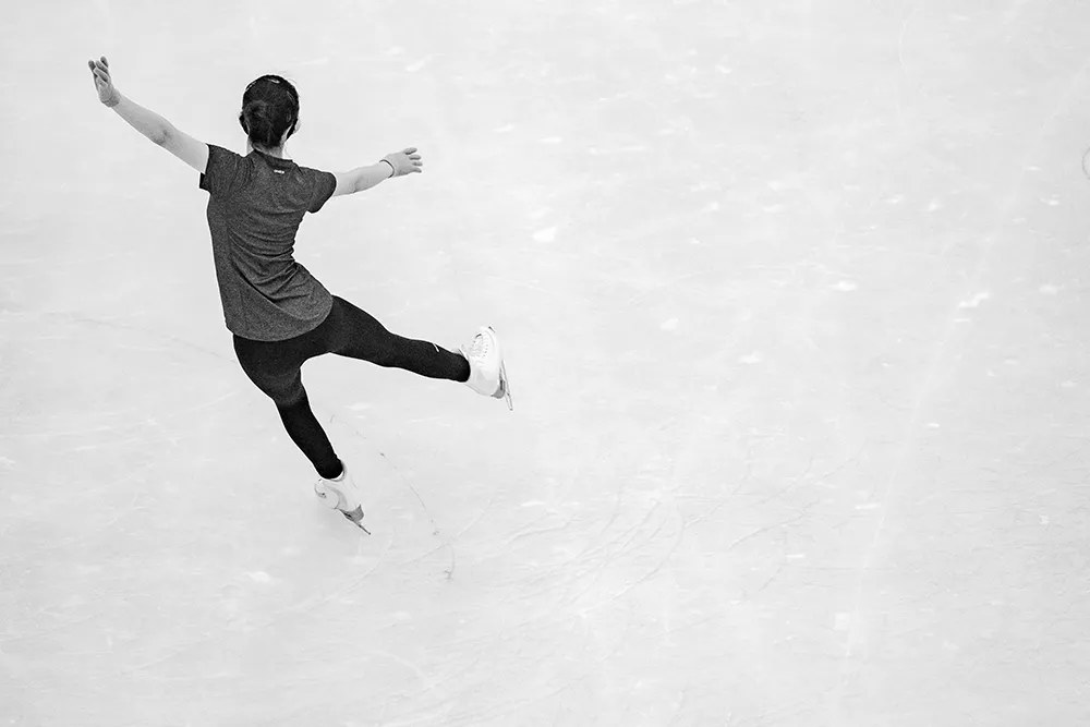 How To Stop On Ice Skates Try Effective Methods